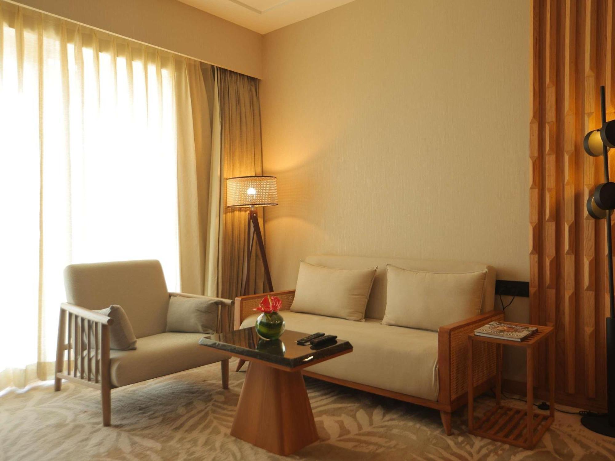 Superior Suite Pool view Lounge Access Happy Hours 630 PM to 830 PM